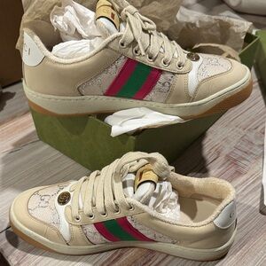 Gucci Beige and Green Sneakers